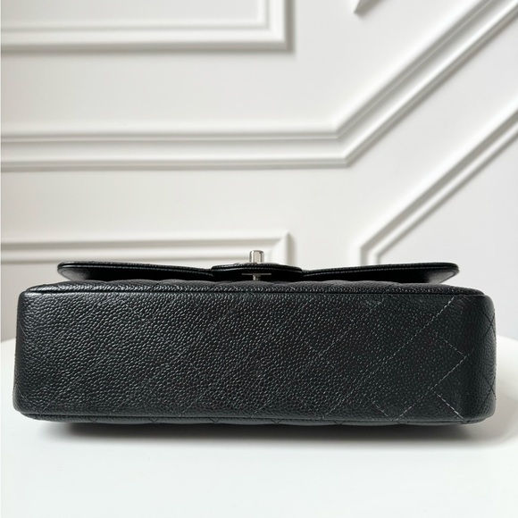 —SOLD—CHANEL M CLASSIC FLAP BAG - Picture 9 of 14